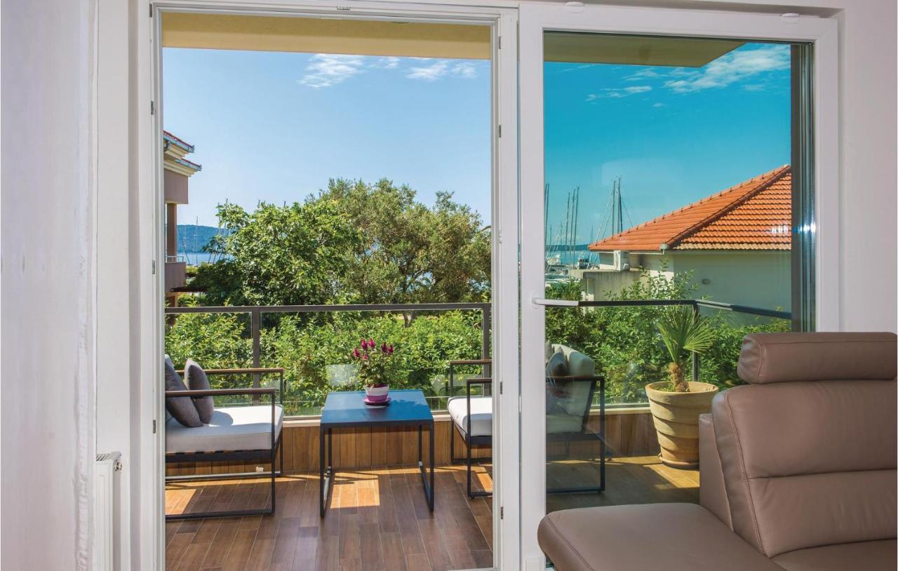1 Bedroom Stunning Apartment In Kastel Gomilica Kaštela Екстериор снимка