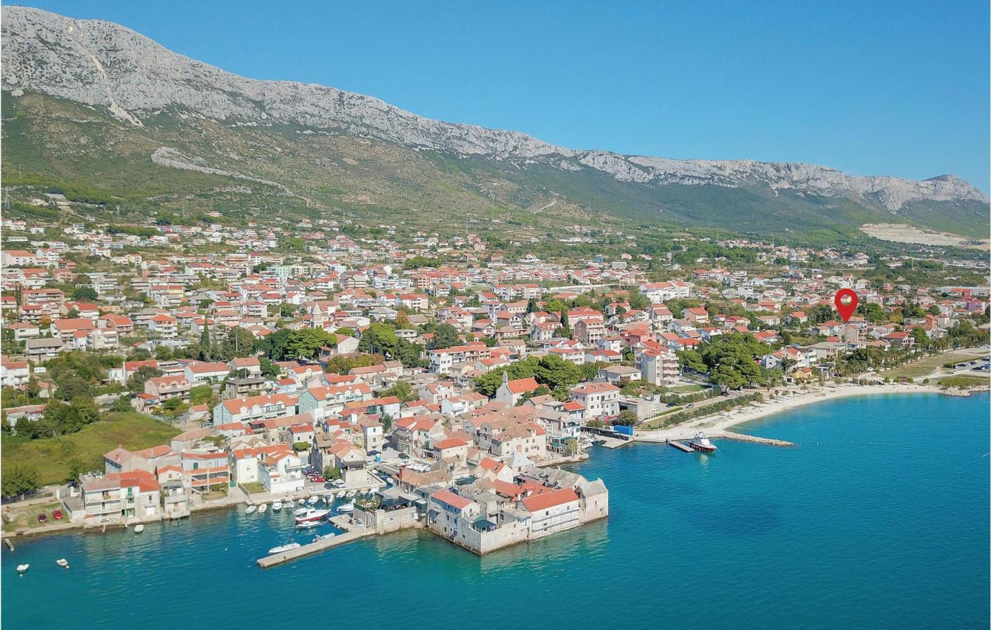 1 Bedroom Stunning Apartment In Kastel Gomilica Kaštela Екстериор снимка